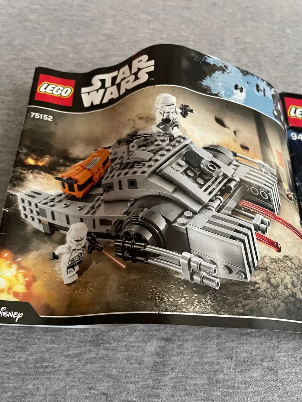 Lego Monster Fighters Ghost Train with Green and Black instruction manuals